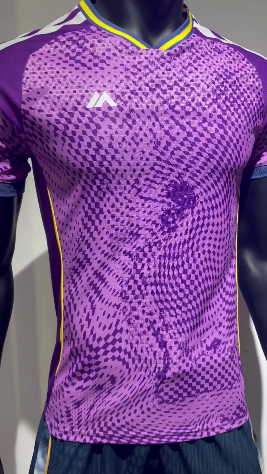 High Quality Custom Soccer Jersey Using Digital Printing Technology