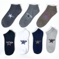 Custom-designed cheap men's socks