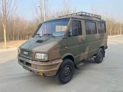 Iveco NJ2045 4x4 Off-Road Medical Vehicle