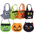 Varios tipos de bolsas de fieltro de dulces de Halloween