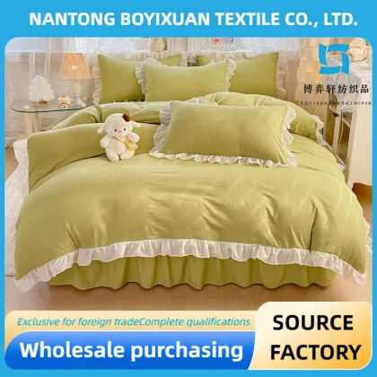 Green Fruit Patterned Pure Color quilt