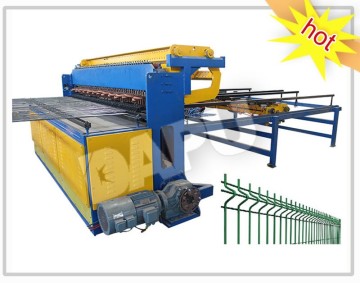 2016 Advanced welded mesh fence machine
