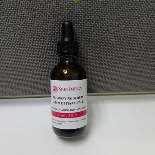 Parlak Ciltler için Premium Kırışıklık Karşıtı Serum