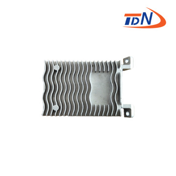 Carcaça de dissipador de calor de aleta ondulada fundida em alumínio