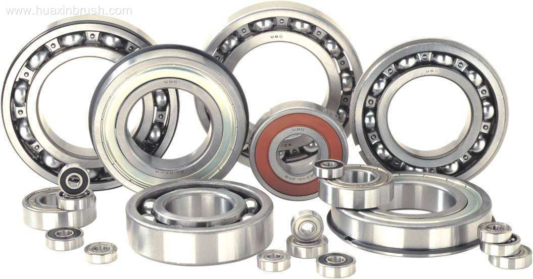 KOMATSU PC200-8 Bearing 708-2L-32150 708-2L-32260