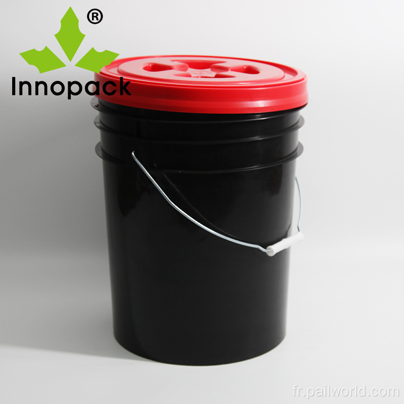 couvercles gamma de lave-auto de 5 gallons