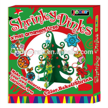 Shrinky Dinks Christmas Ornament Tree