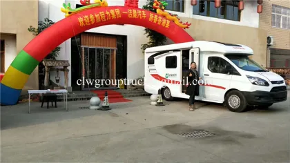 Ford small C automatic-shift saloon car