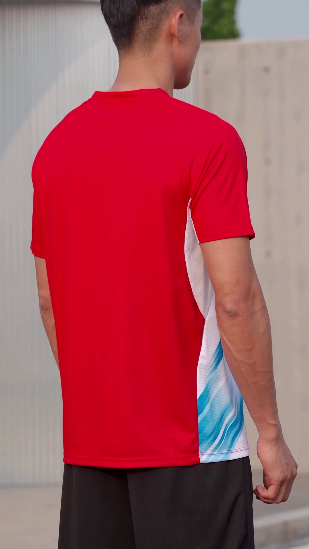 Slim Fit Graphic Tee Shirt for Active Men