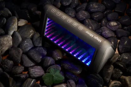 Touch control portable speaker bluetooth speaker OEM manufacture with led light RLS003