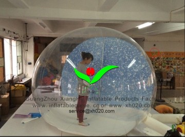 Hot sale PVC Christmas show tent inflatable Giant Snow Globe