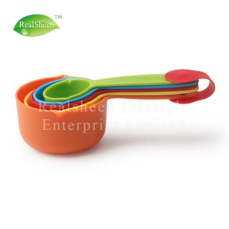 Measuring Cups 