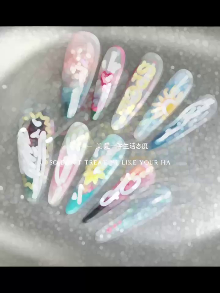 Vacation Ocean Vibe Manicure