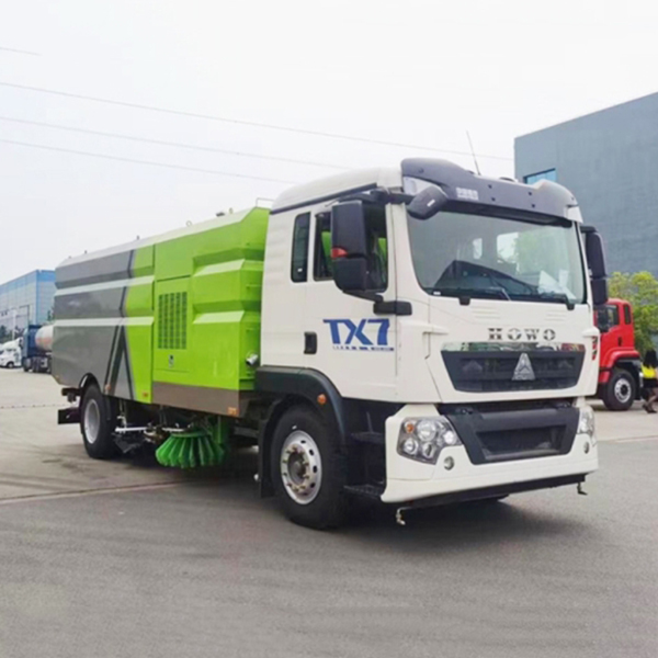 Efficient HOWO TX7 4x2 Heavy-Duty Street Sweeper