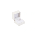 Caixa de armazenamento de jóias de couro branco elegante