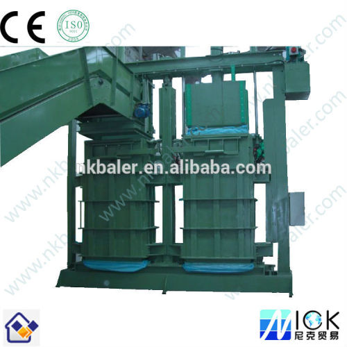 Textile waste hydraulic baler and textile waste baler