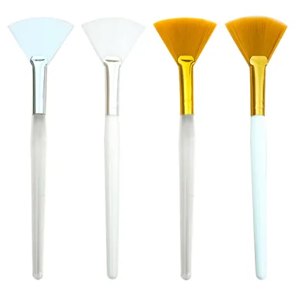 Customized Large Facial Mask Fan Brush for Aesthetician Crystal Beauty Facial Mask Application