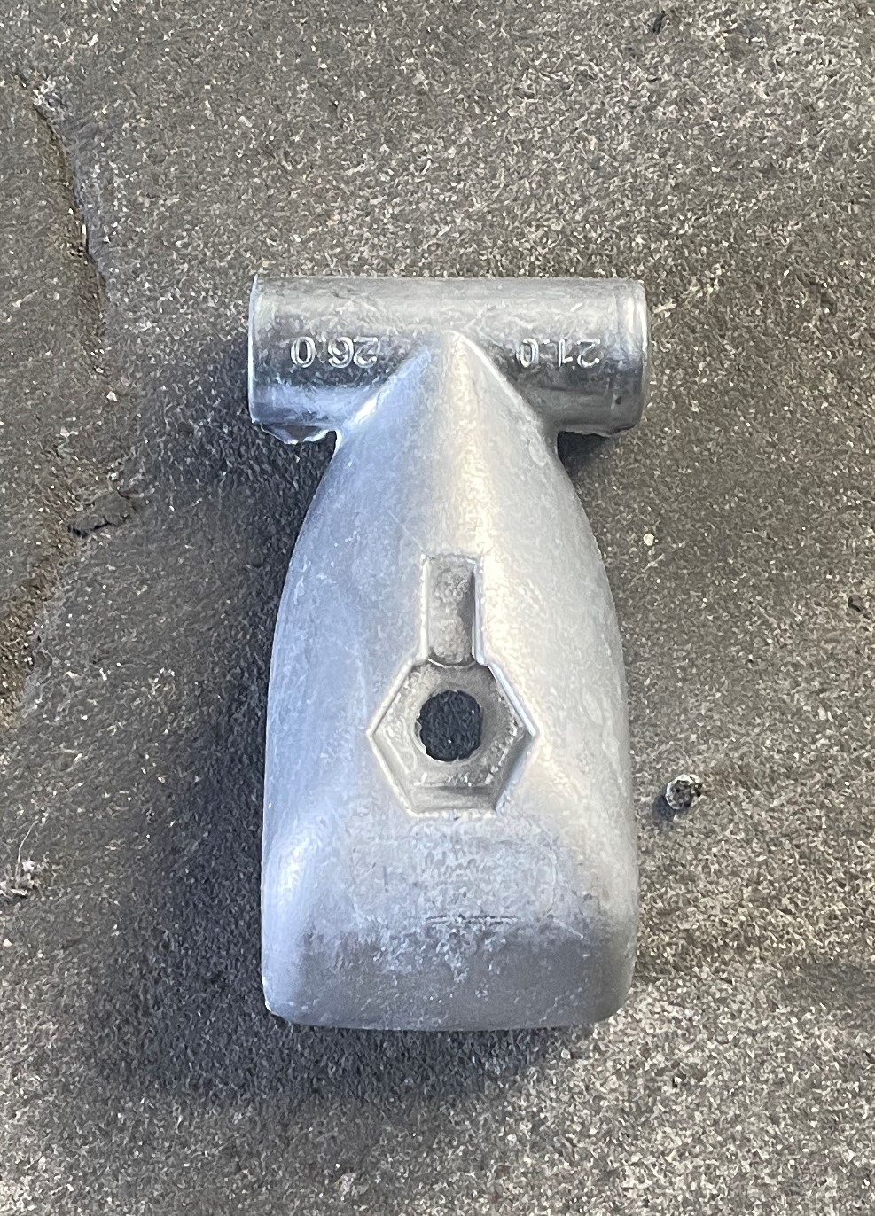 casting aluminium trailer hook