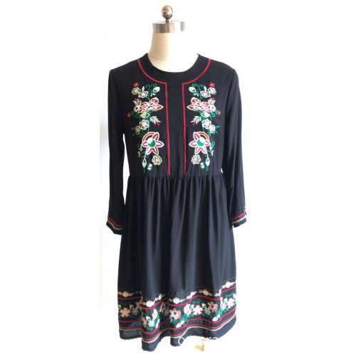 Viscose 3/4 Sleeve for Ladies Viscose Embroidery Dress