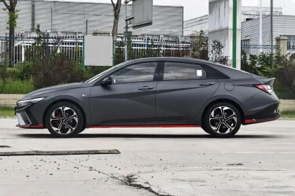 2012 Hyundai Elantra Langdong 1.6L Automatic Fashion Version Used Car with 80,000km