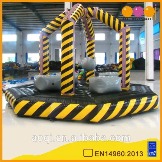 Commercial use inflatable ball hitting sports game for adults