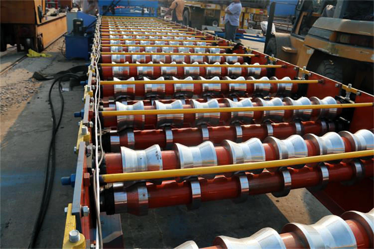 Customized Glazed Tiles Metal Roll Forming Machinery