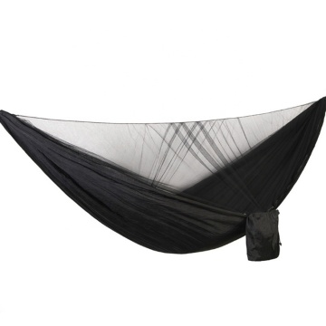 Hammock portátil de acampamento com rede de mosquitos para uso externo e interno