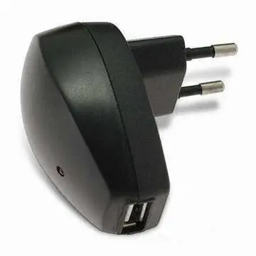 USB Adapter with LED Indicator, Designed for Cellphones and MP3 Devices