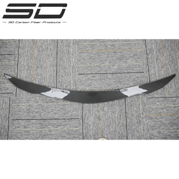 Dry Carbon Fiber Aerokit for Lamborghini URUS: Performante Style with Spoilers