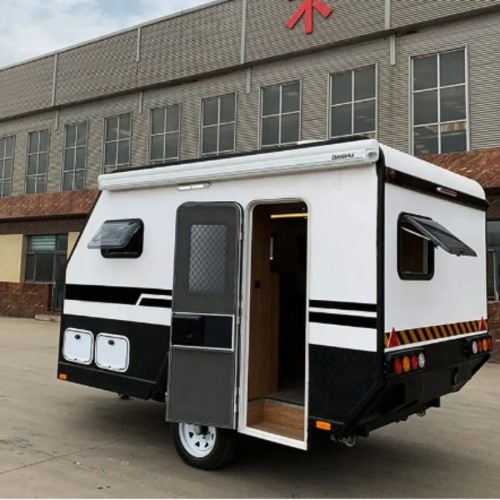 Caravana Fiberglass Offroad Camper Van