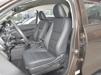 China Made Pickup Truck 2023: 2.0T Manual Gasoline/Diesel 2WD Elite Model