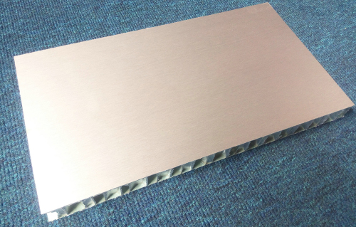 Aluminiowy panel o strukturze plastra miodu ACM na zewnątrz