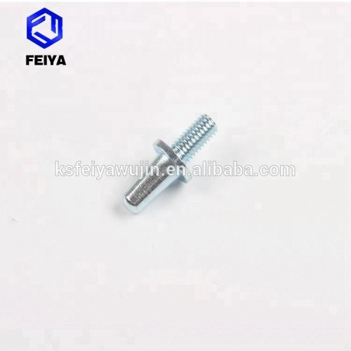 Speciální přizpůsobené pozinkované ocelové šrouby