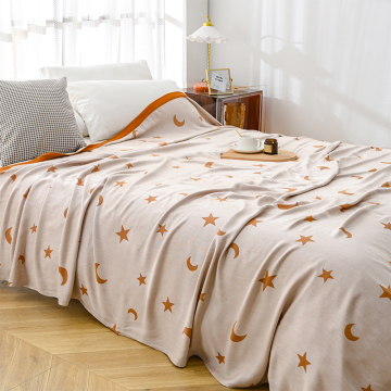 Summer Ice Silk Cool Blanket with Star and Moon Pattern