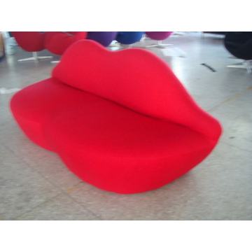 bocca sofa in red Fabric