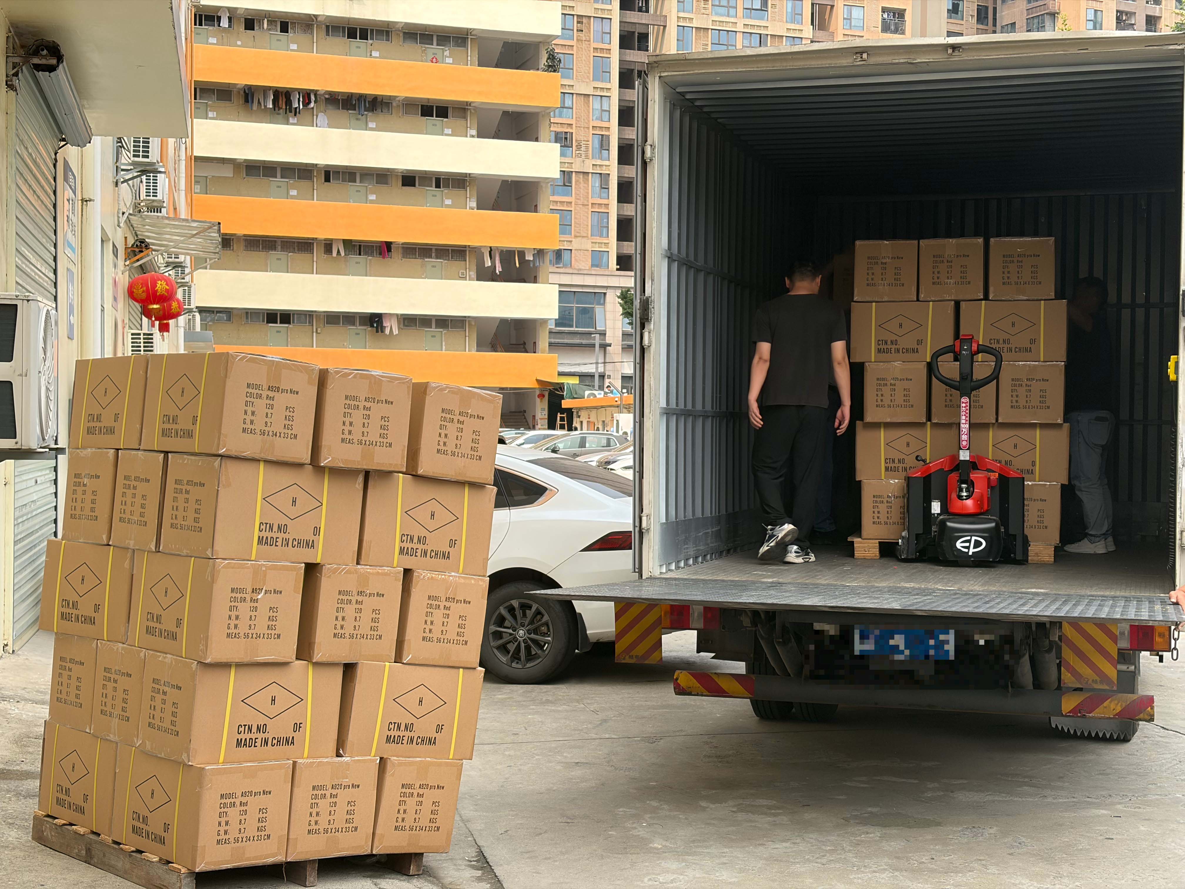 20,000 items shipped to a Chilean customer 2