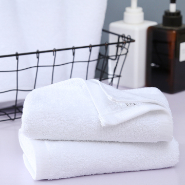 Wholesale Hilton Hotel Bath Towels: Quick Drying 100% Quality Towels