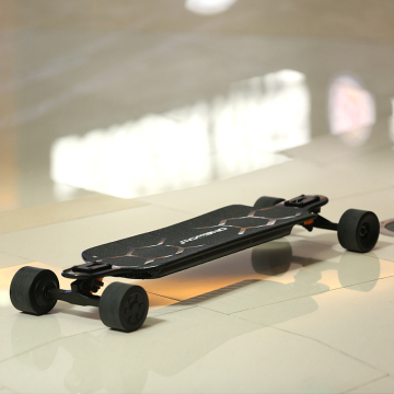 Newest powerful Fashion electric skateboard