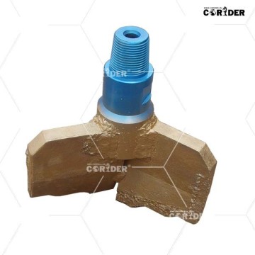 step drag bit with 3 blades