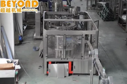 Electronic Carbonated Beverage Filling Machine For Coca Cola , Pepsi-cola And Sprite