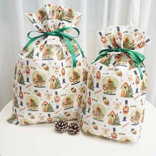 White Small Drawstring Disposable Non-Woven Gift Bags
