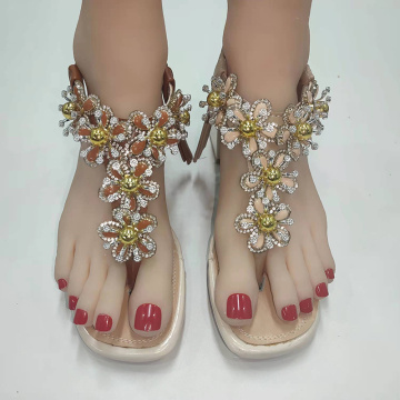 Diseño de moda superior de sandalia de flores