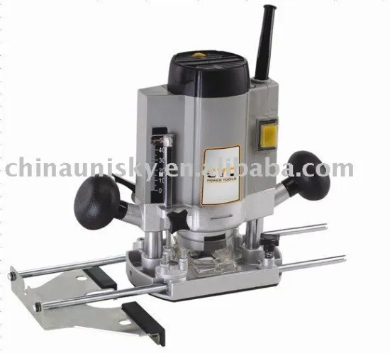 Spiral Saw Chuck Diameter	1/4" 1/3''