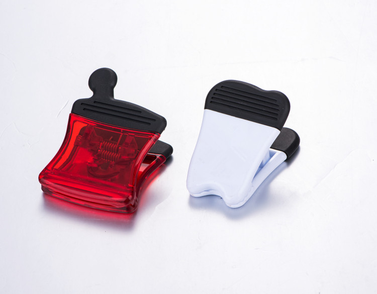 Magnetic Plastic Memo Clip, Tooth Triangle, Dog Claw Clip & Refrigerator Magnet Clip