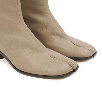 Trendy Women's Leather Toe Separation Boots