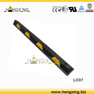 LC07 Garage Car Stoppers Rubber Wheel Stopper Parking Localizer