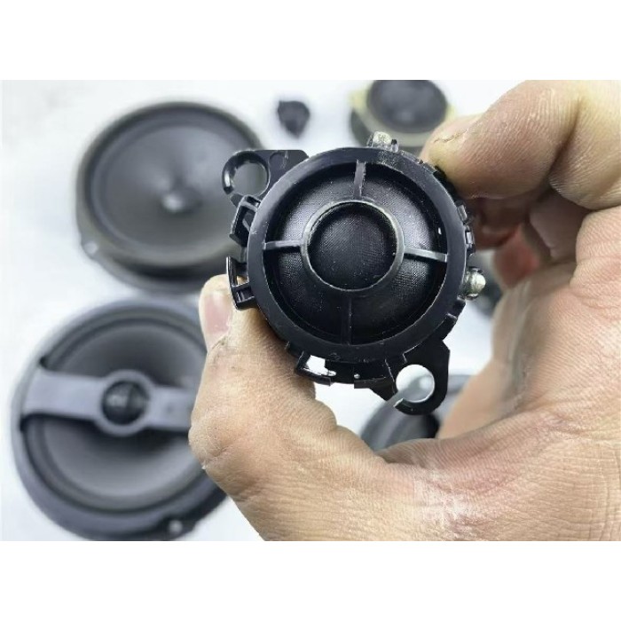 Kundenspezifische Autohupenkomponenten aus Metall