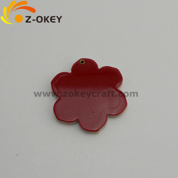 Flower shape acrylic mirrors with a hole for being keychain