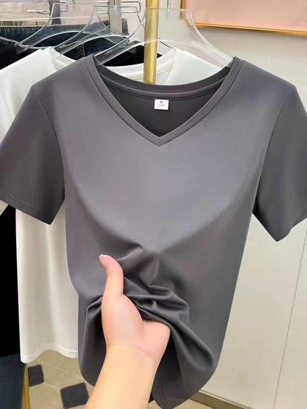 Classic Men's Round Neck T-Shirt
