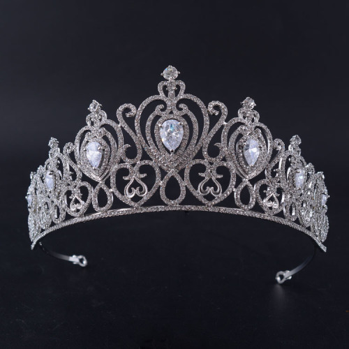 Beberapa Peach Heart Diamond Alloy Crown Queen